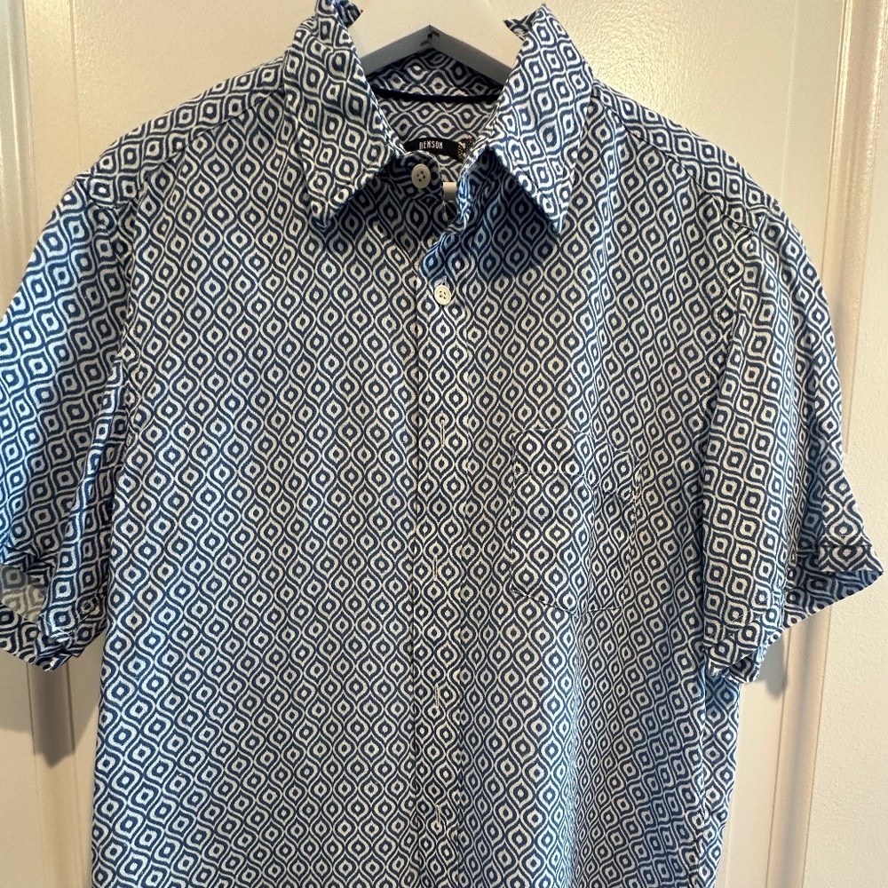 Benson Men’s Small Linen Short Sleeve Shirt-Navy/White